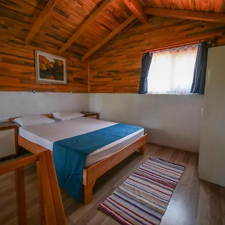 Üdülőpark Zeytin Çıralı