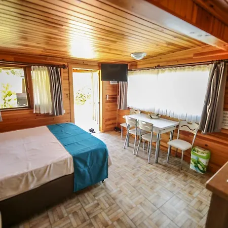 Zeytin Holiday park *